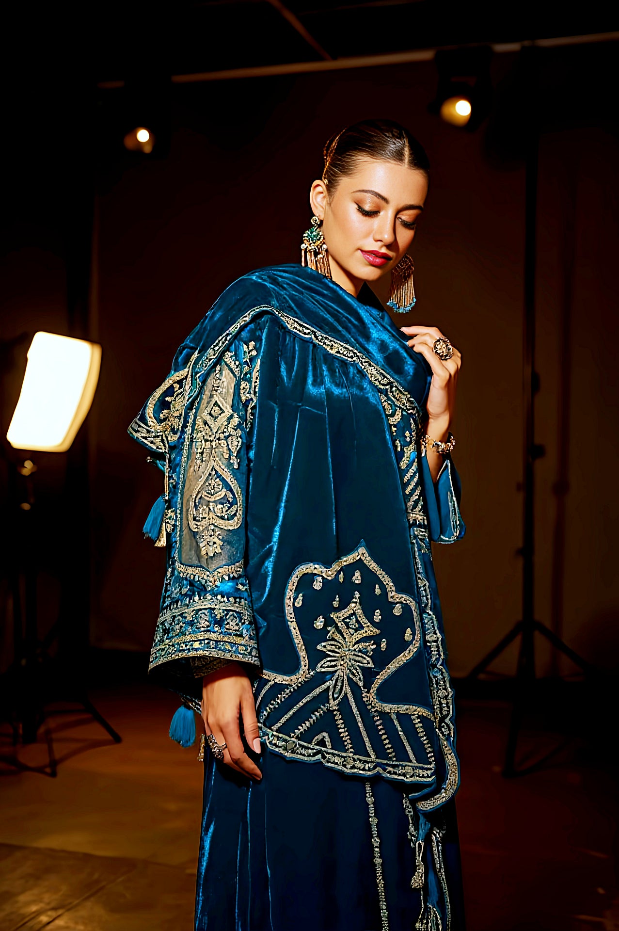 Blue Heavy Embroidered Velvet Straight Suit (Side)
